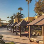 Atlantic Garden Andrew Pool Air Conditioning Tatil Evi *