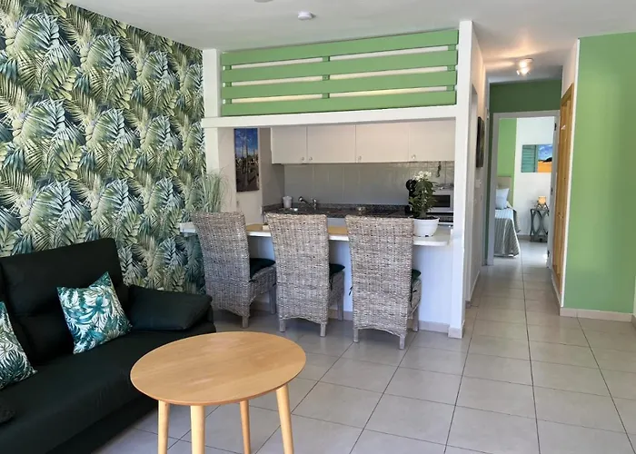 Atlantic Garden Andrew Pool Air Conditioning Prázdninový dům *