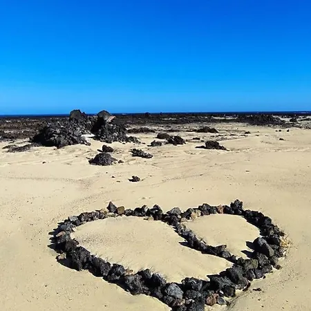 Atlantic Garden Andrew Pool Air Conditioning בית נופש קורלחו