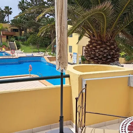 Atlantic Garden Andrew Pool Air Conditioning קורלחו