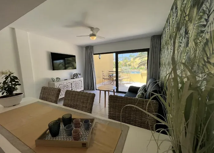 Atlantic Garden Andrew Pool Air Conditioning Casa de Férias